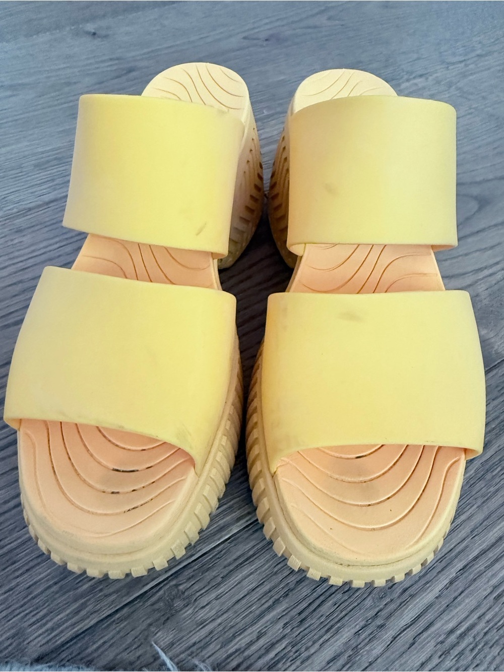 Sorel Women's Yellow Dual-Strap Slide Sandals